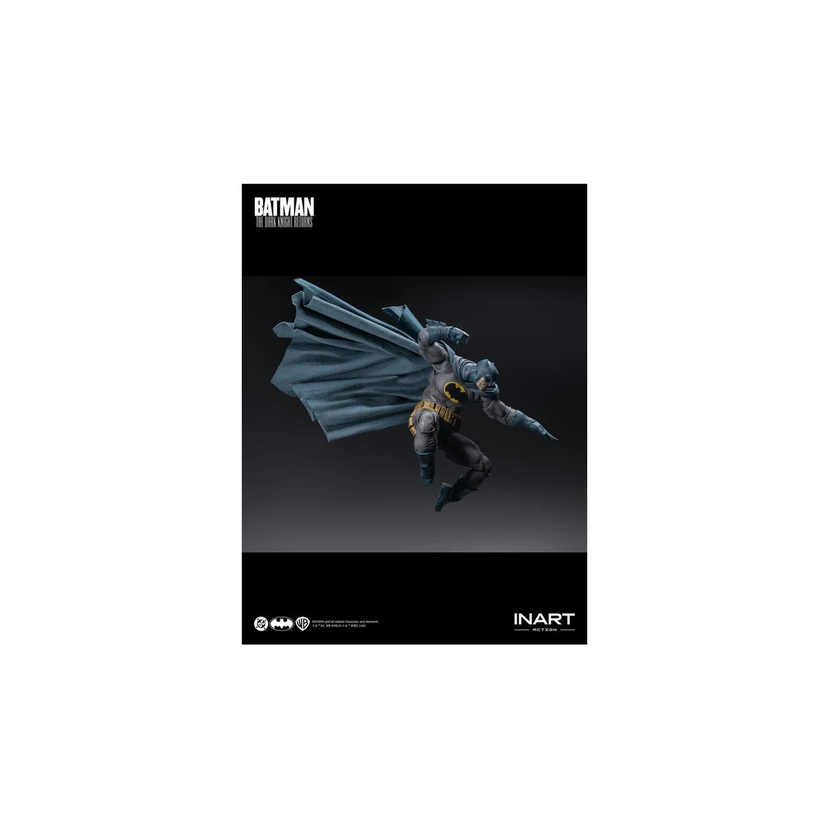 INART – Batman: The Dark Knight Returns – Batman (blauer Anzug) – Figur im Maßstab 1:12