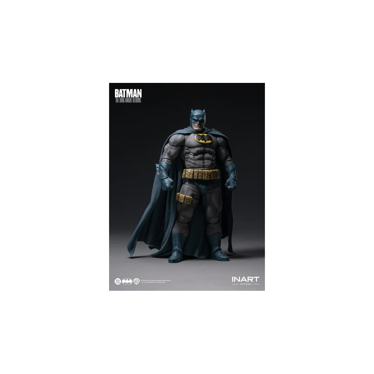 INART – Batman: The Dark Knight Returns – Batman (blauer Anzug) – Figur im Maßstab 1:12