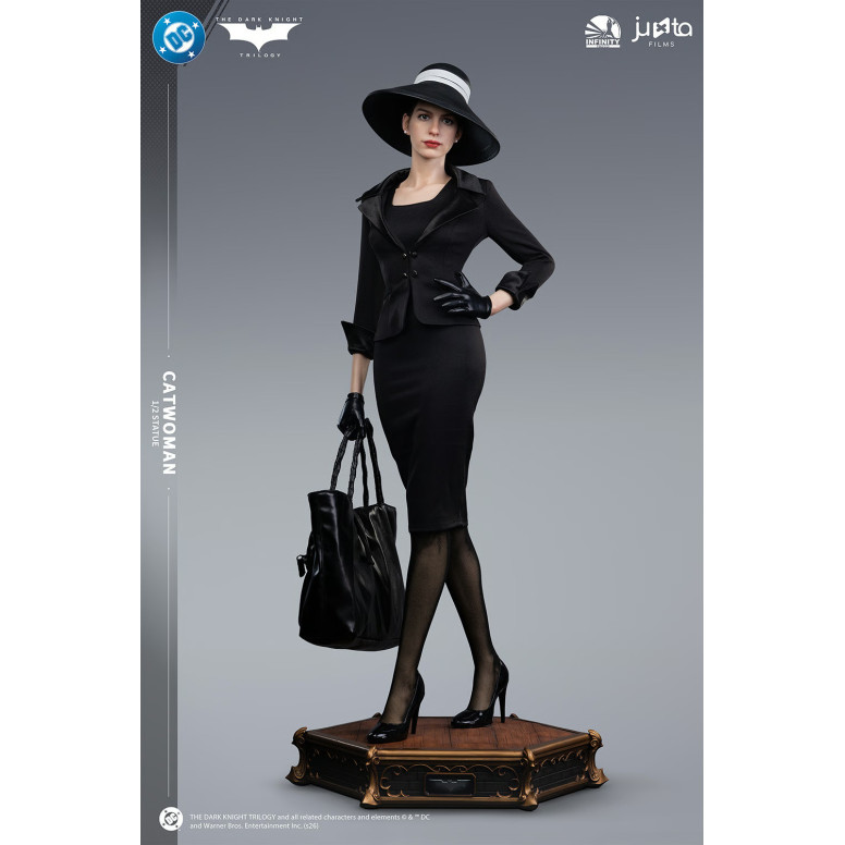 Infinity Studio – Catwoman-Statue im Maßstab 1:2 – The Dark Knight Rises