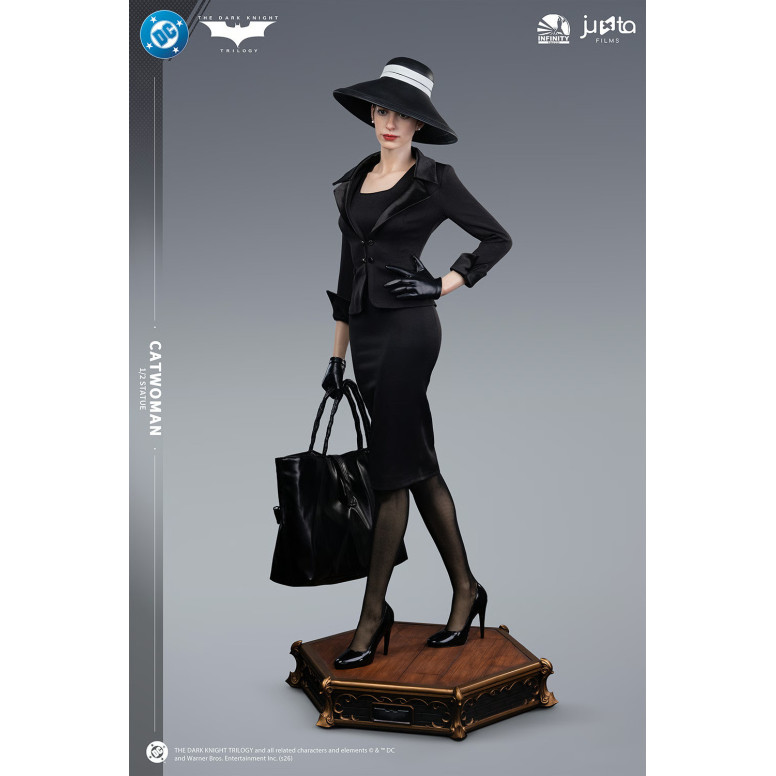 Infinity Studio – Catwoman-Statue im Maßstab 1:2 – The Dark Knight Rises