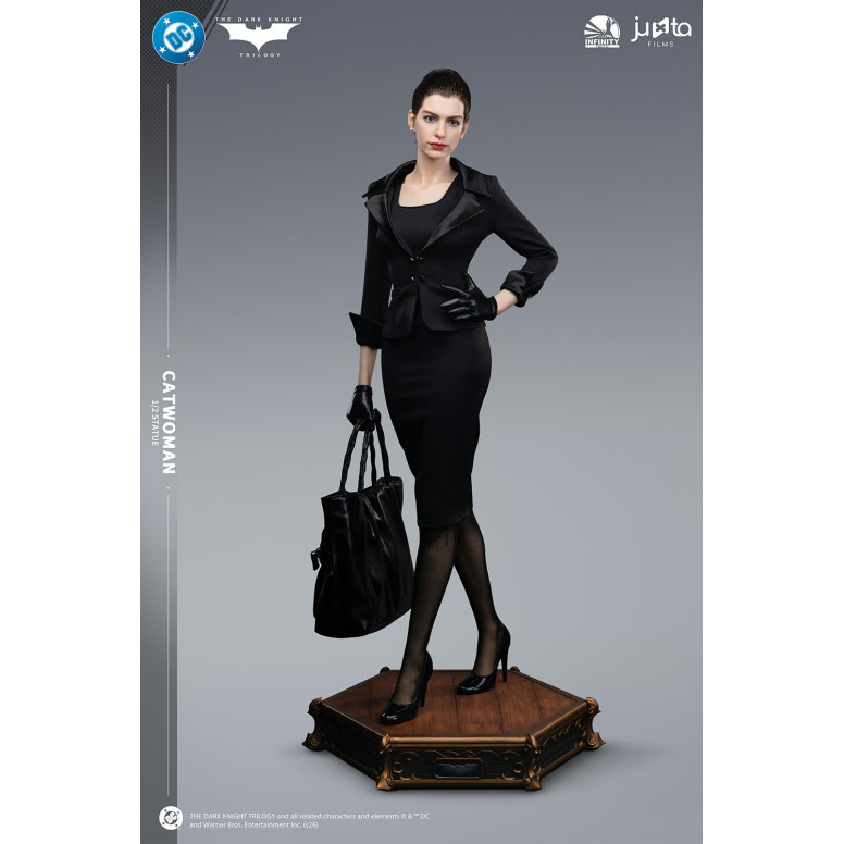 Infinity Studio – Catwoman-Statue im Maßstab 1:2 – The Dark Knight Rises