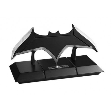 Noble Collection Batman The Dark Knight Rises réplique Batarang