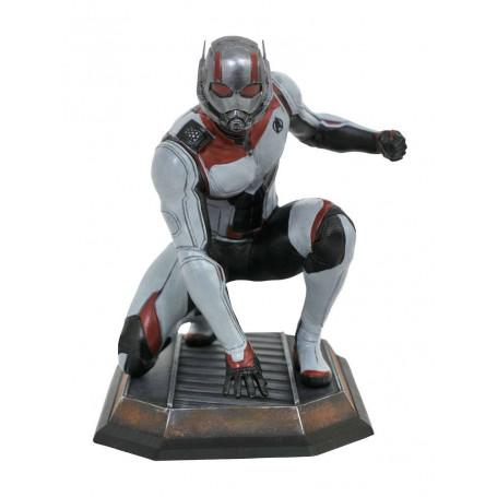 Diamond Marvel Gallery statue Ant-Man