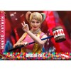 Hot Toys Suicide Squad figurine 1/6 Harley Quinn (Prisoner Version)