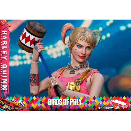 Hot Toys Suicide Squad figurine 1/6 Harley Quinn (Prisoner Version)
