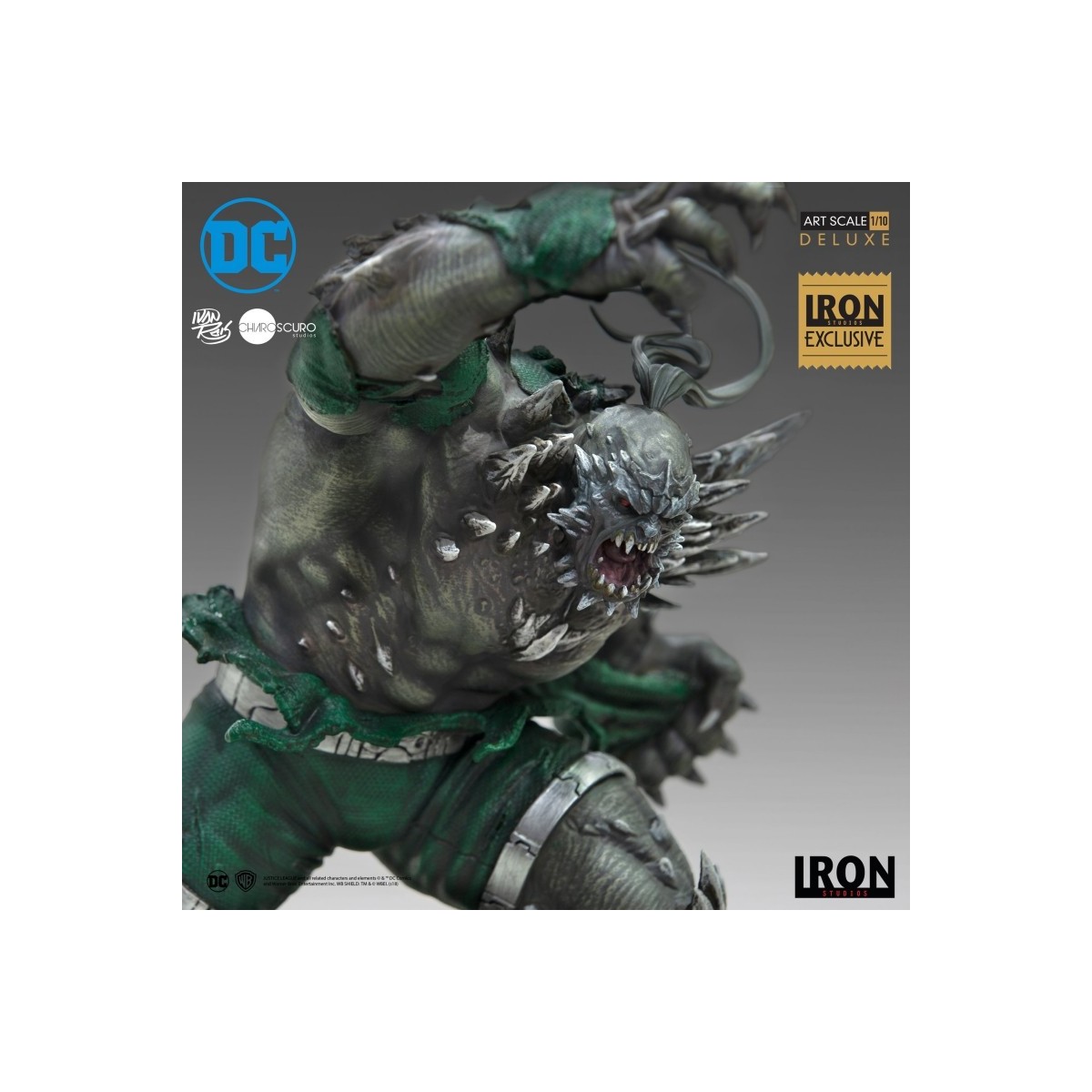 sideshow Marvel Hulk vs Wolverine Maquette 