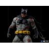 Iron Studios - Batman: Diorama des Dunklen Ritters 1/6