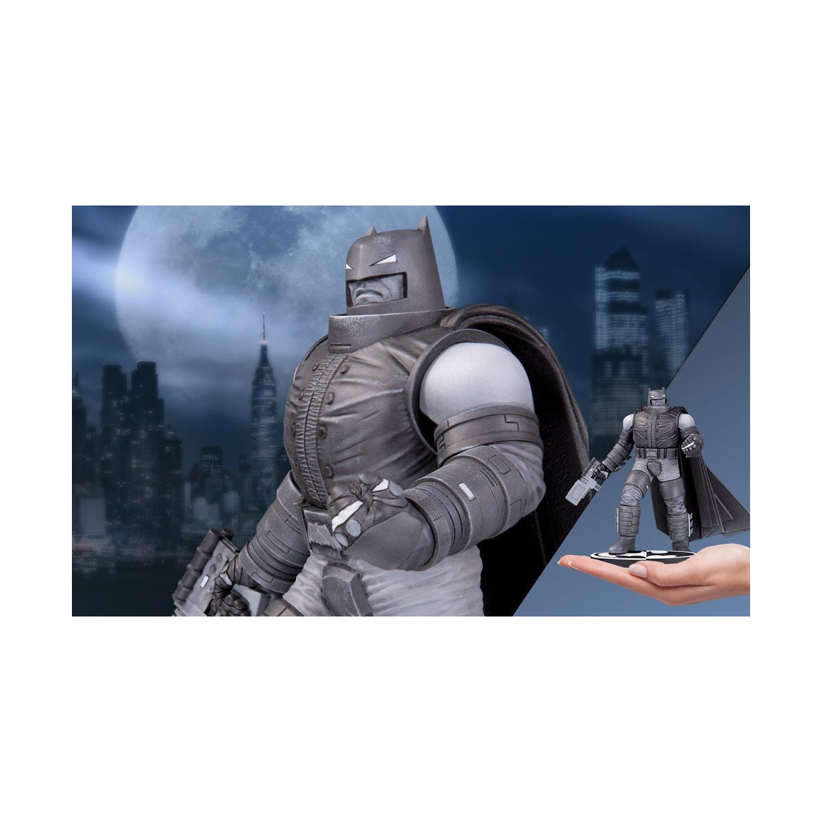 DC Direct Armored Batman Schwarz-Weiß-Statue von Frank Miller