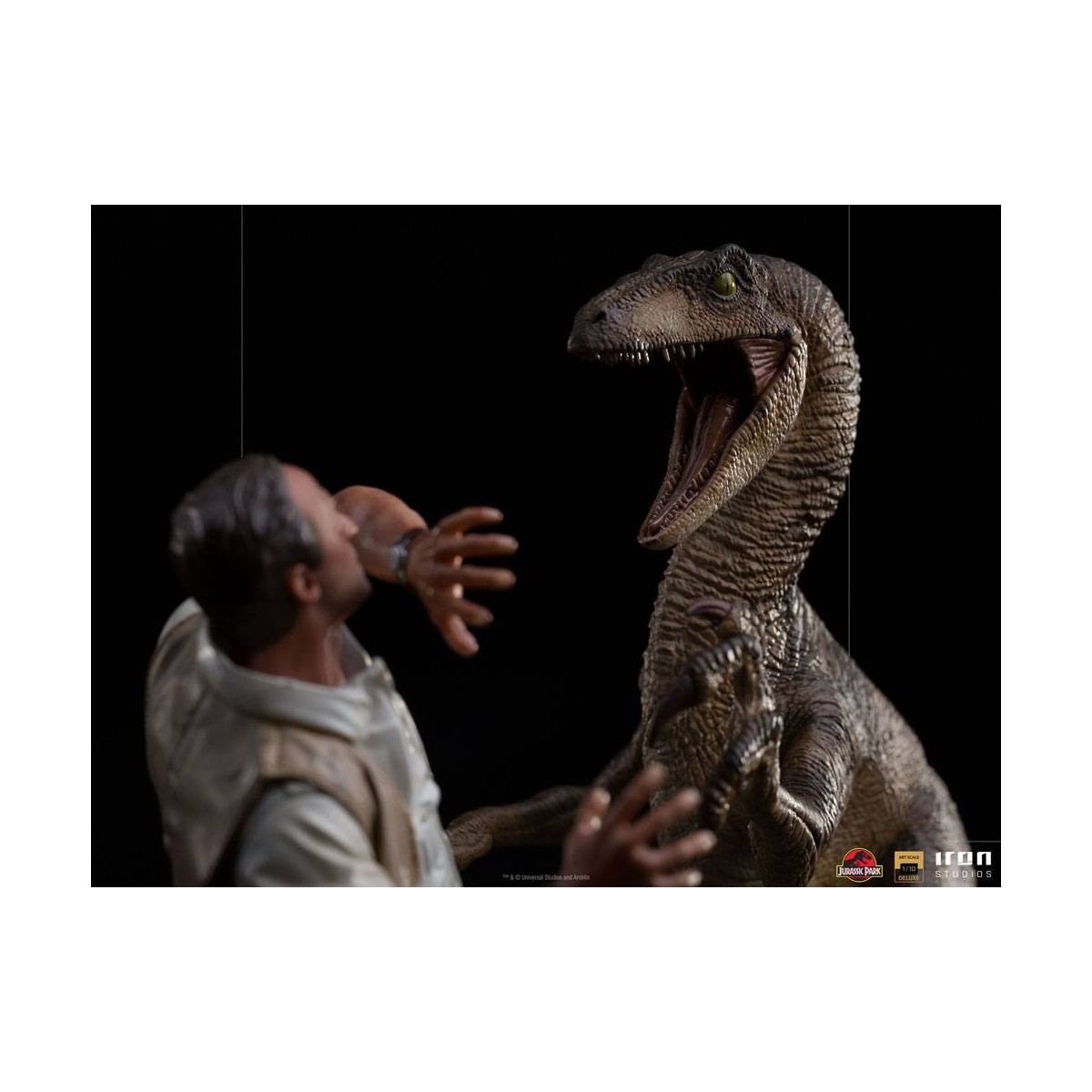 Iron Studios - Clever Girl - Jurassic Park 1/10 Deluxe Art Scale