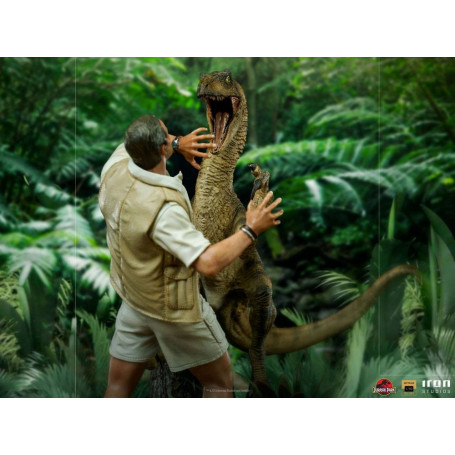 Iron Studios - Clever Girl - Jurassic Park 1/10 Deluxe Art Scale