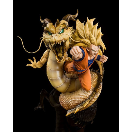 Bandai Dragon Ball Z Figuarts Null - GOGETA SSJ FUSION REBORN