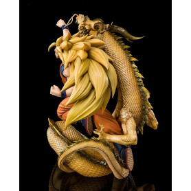 Bandai Dragon Ball Z Figuarts Null - GOGETA SSJ FUSION REBORN