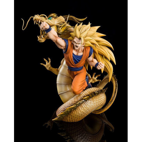 Bandai Dragon Ball Z Figuarts Null - GOGETA SSJ FUSION REBORN