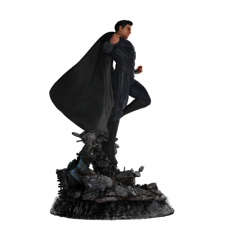 Iron Studios DC Comics Clark Kent Statuette 1/10 Deluxe Art Scale