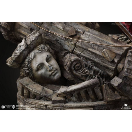Queen Studios - 1/4 The Dark Knight Heat Ledger Joker Standard Version.