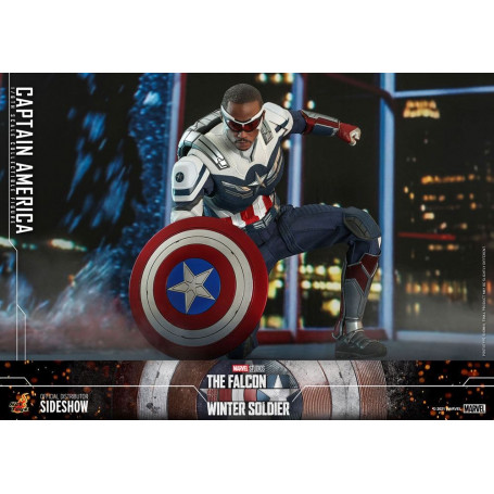 Hot Toys Marvel - Captain America 1/6 - Der Falke und der Wintersoldat