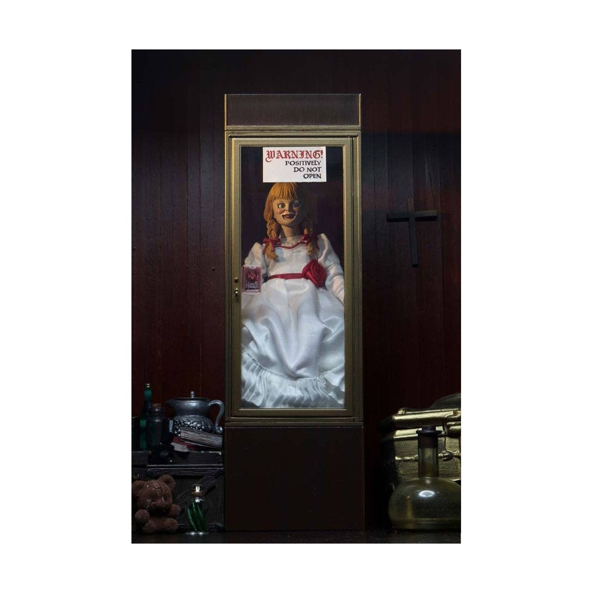 Neca - The Conjuring Universe - Retro-Stoff Annabelle