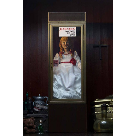 Neca - The Conjuring Universe - Retro-Stoff Annabelle