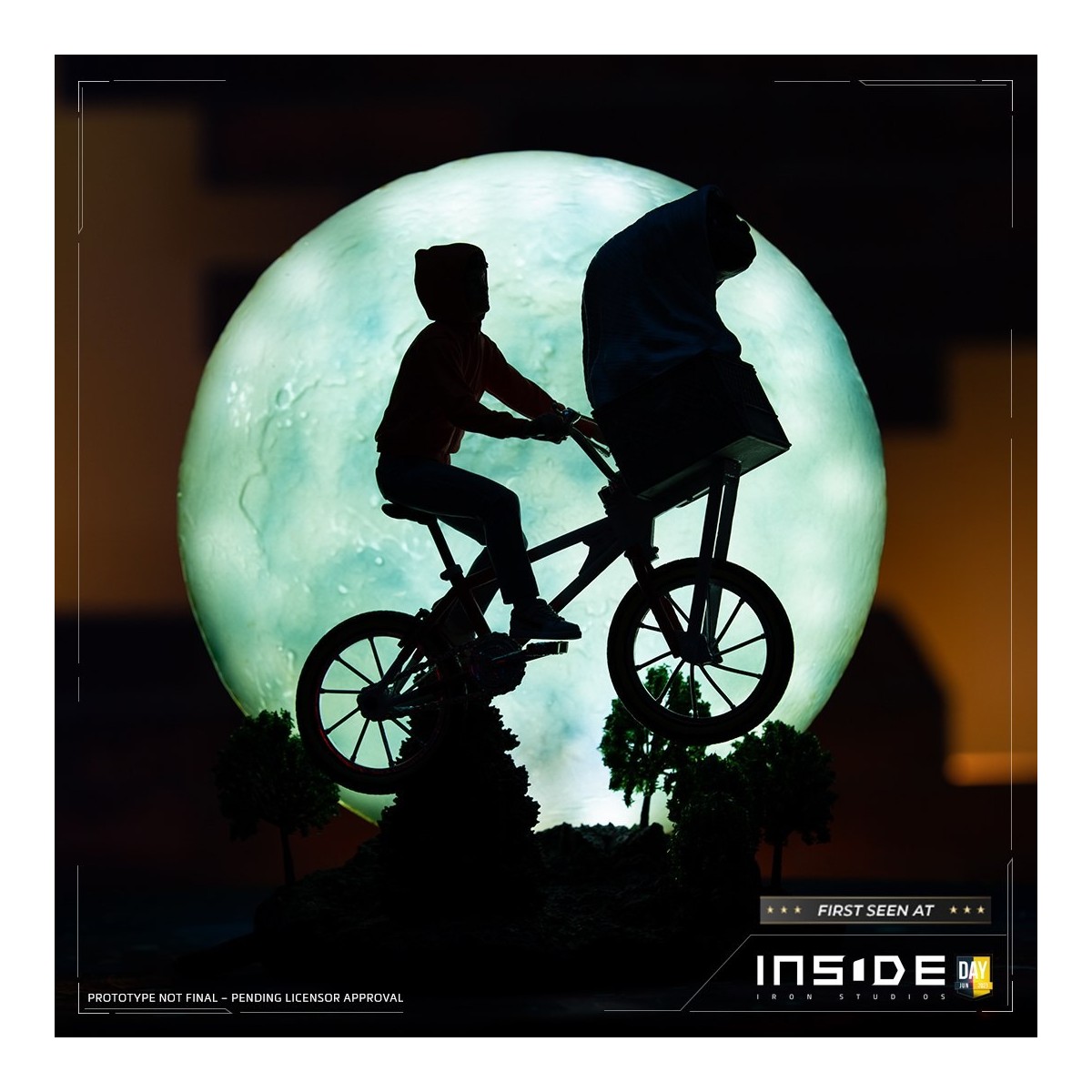 Iron Studios - ET & Elliot - E.T. The Extra-Terrestrial 1/10 BDS Art Scale