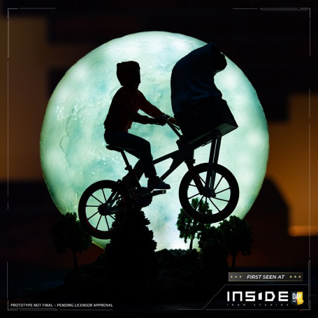 Iron Studios - ET & Elliot - E.T. The Extra-Terrestrial 1/10 BDS Art Scale