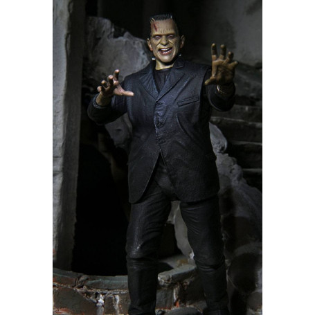NECA - Ultimate Frankensteins Monster Farbversion - Universal Monsters