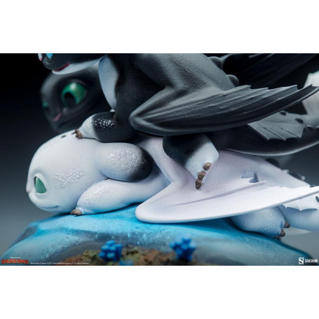 Sideshow Dragons 3 Pfeil, Pirouette und Vifagile Statuette - Die Verborgene Welt