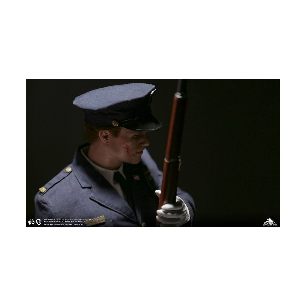 Queen Studios - 1/3 The Dark Knight Joker Polizeiuniform - Hitze Ledger