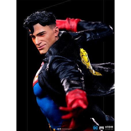 Iron Studios - Superboy Deluxe DC Comics Serie 7 - Art Scale 1/10