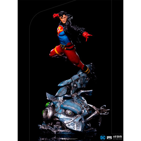 Iron Studios - Superboy Deluxe DC Comics Serie 7 - Art Scale 1/10