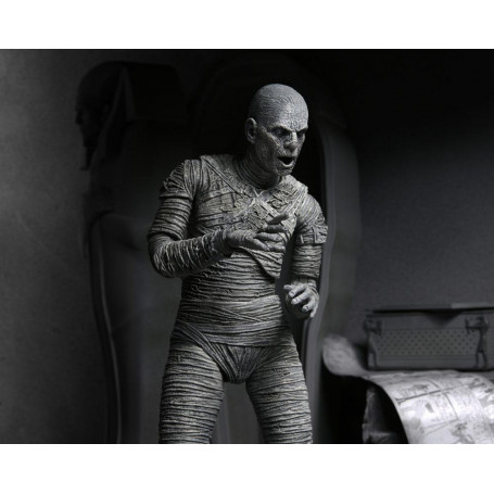 NECA - Ultimate The Mummy Black & White Version - Universal Monsters