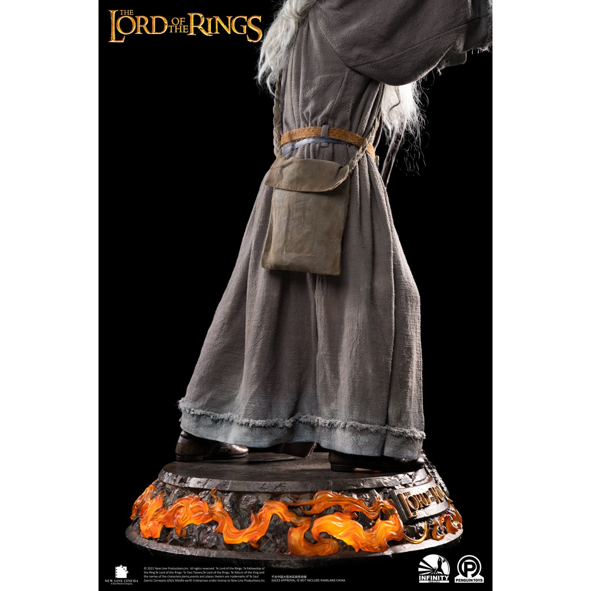 Infinity Studio X Penguin Toys - Gandalf the Grey Ultimate Edition Half Size Statue Master Forge Series- 1/2