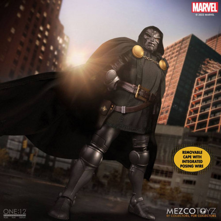 Mezco One 12 - Doctor Doom - Doktor Doof