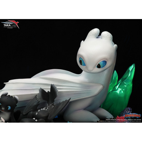 Taka Corp - HELLER FURIER & DIE NACHTLICHTEN - How to Train Your Dragon - 1/6