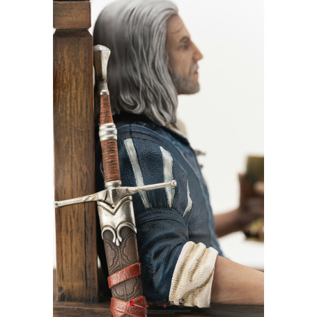 Pure Arts - The Witcher 3: Wild Hunt Geralt 1/6 Scale Statue.