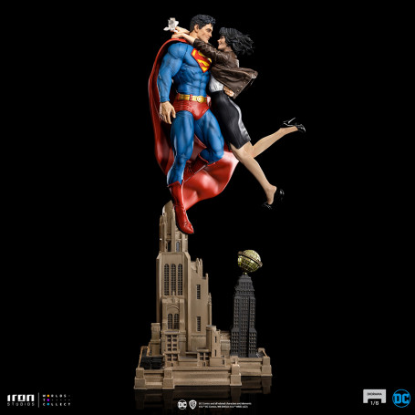 Iron Studios - Superman und Loic Lane Diorama 1/6