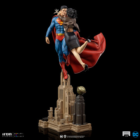 Iron Studios - Superman und Loic Lane Diorama 1/6