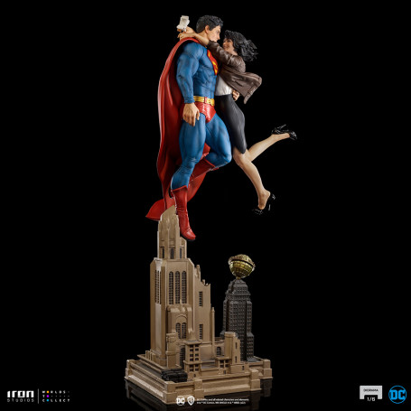 Iron Studios - Superman und Loic Lane Diorama 1/6