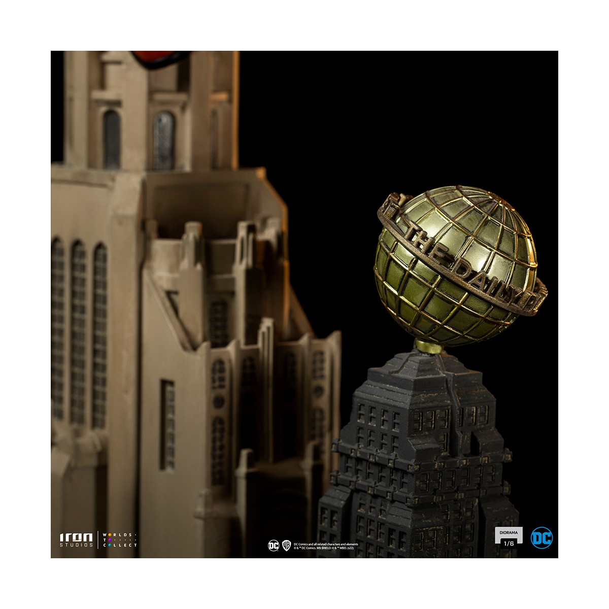 Iron Studios - Superman und Loic Lane Diorama 1/6