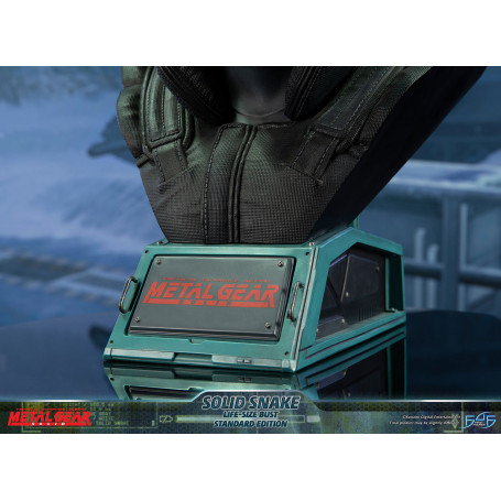 Metal Gear Solid - Buste Solid Snake Life Size - First 4 Figures