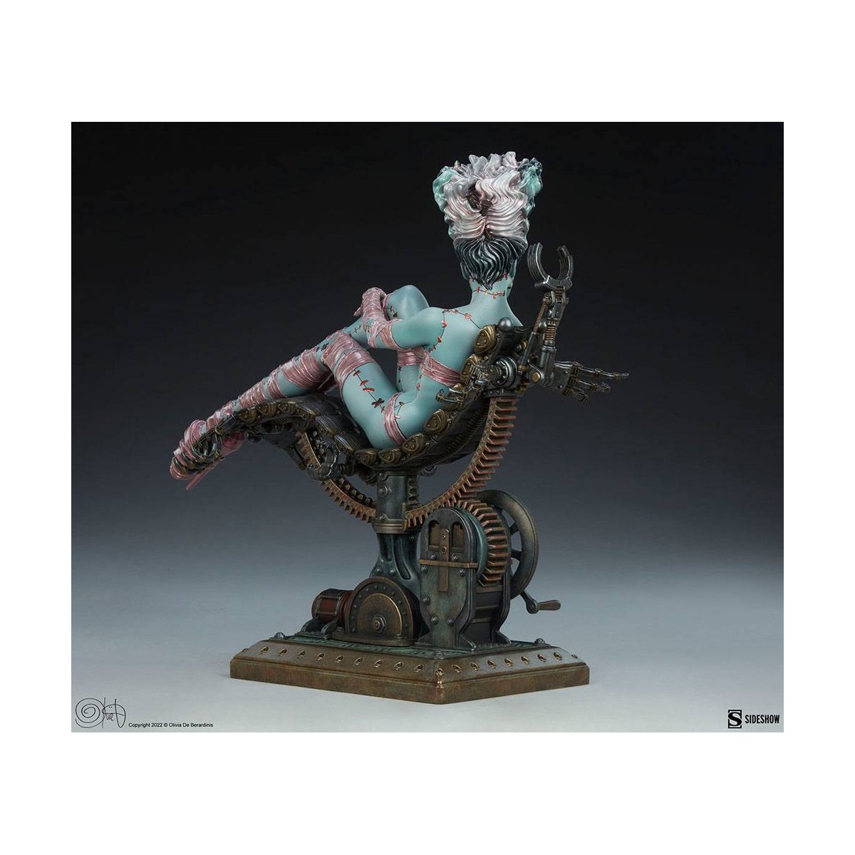 Sideshow - Olivia De Berardinis Frankie Reborn Statue 1/4 "Limited Edition"
