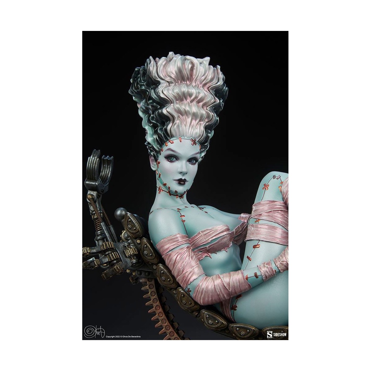 Sideshow - Olivia De Berardinis Frankie Reborn Statue 1/4 "Limited Edition"