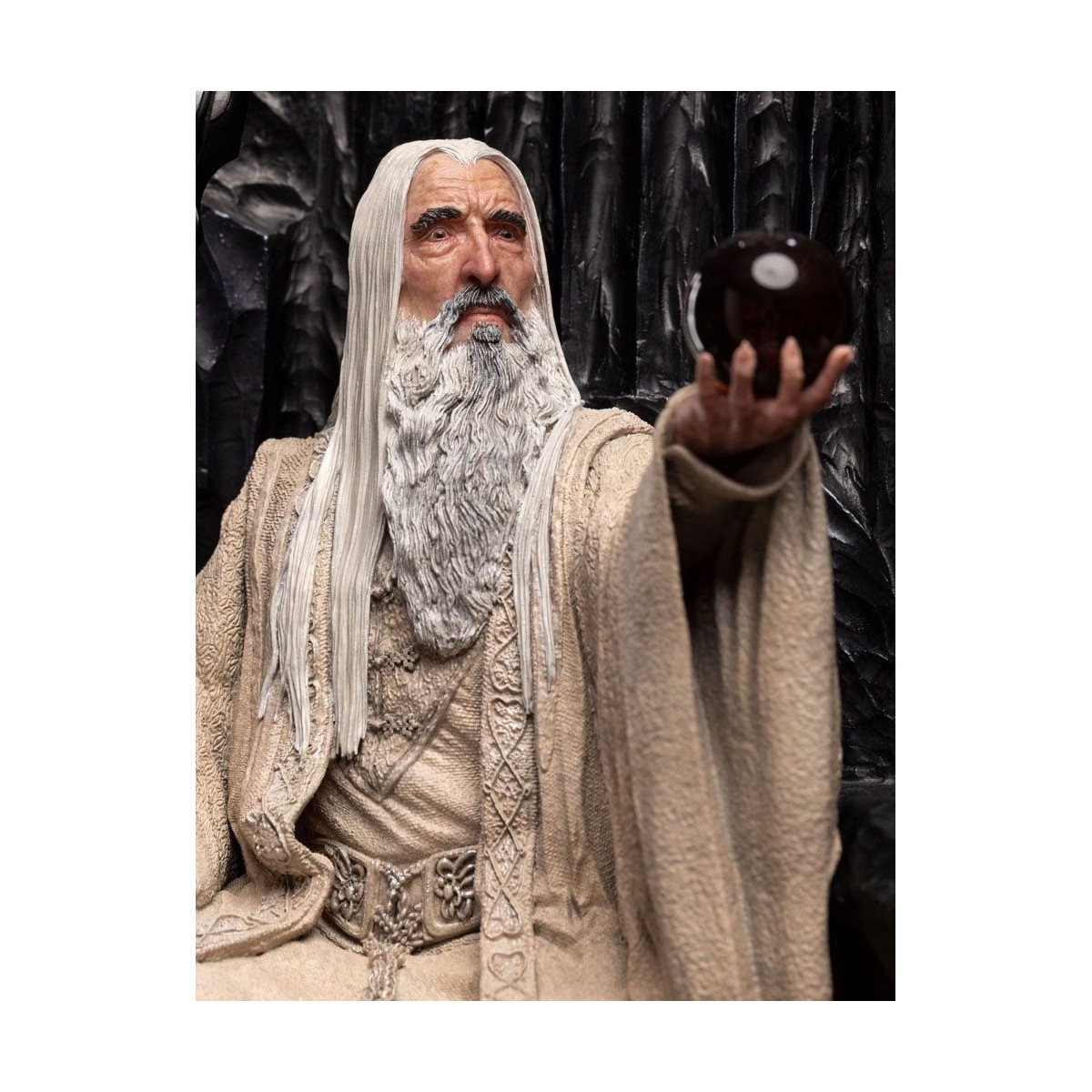 Weta - Der Herr der Ringe - Saruman the White on Throne Statue 1/6