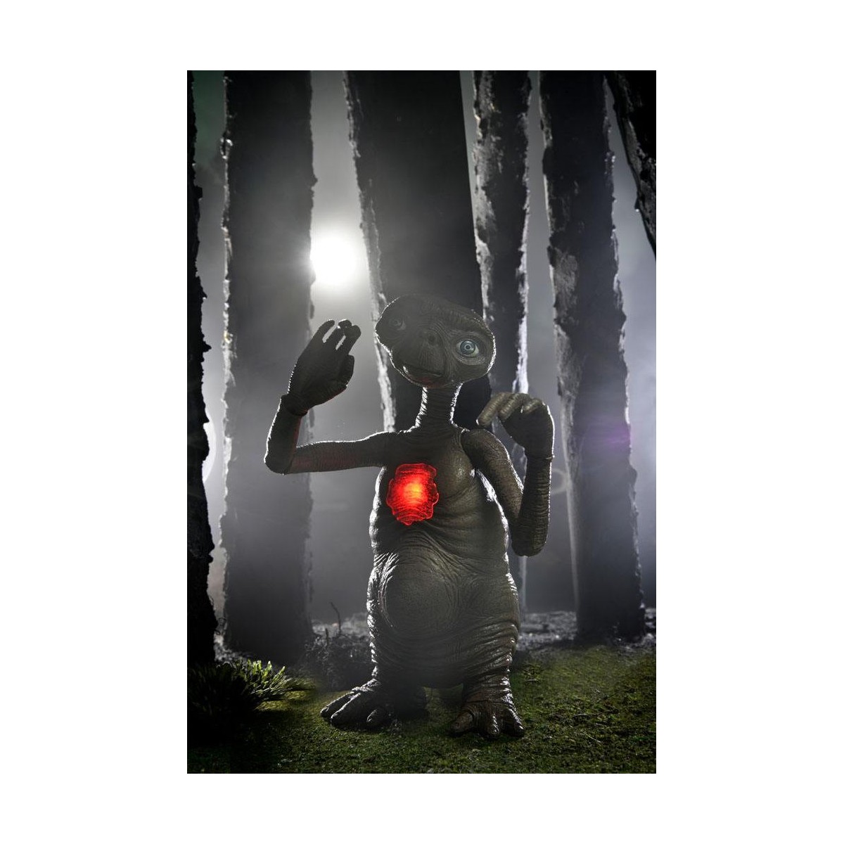 Neca - E.T. The Extra Terrestrial - Ultimate Deluxe E.T.