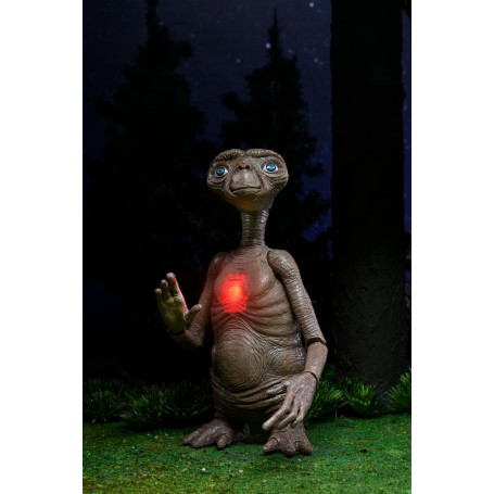 Neca - E.T. The Extra Terrestrial - Ultimate Deluxe E.T.