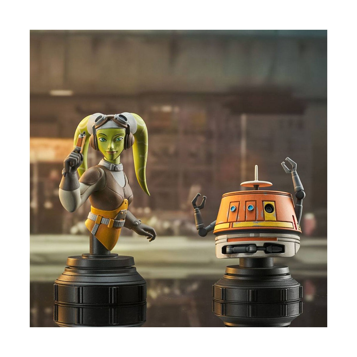 Gentle Giant - Hera & Chopper - 2er-Pack 1/6 Star Wars: Rebels Büsten