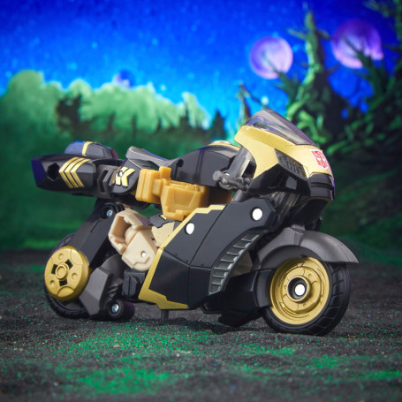 Hasbro - Transformers Generation Legacy - ANIMATED UNIVERSE PROWLL - Deluxe Class Autobot