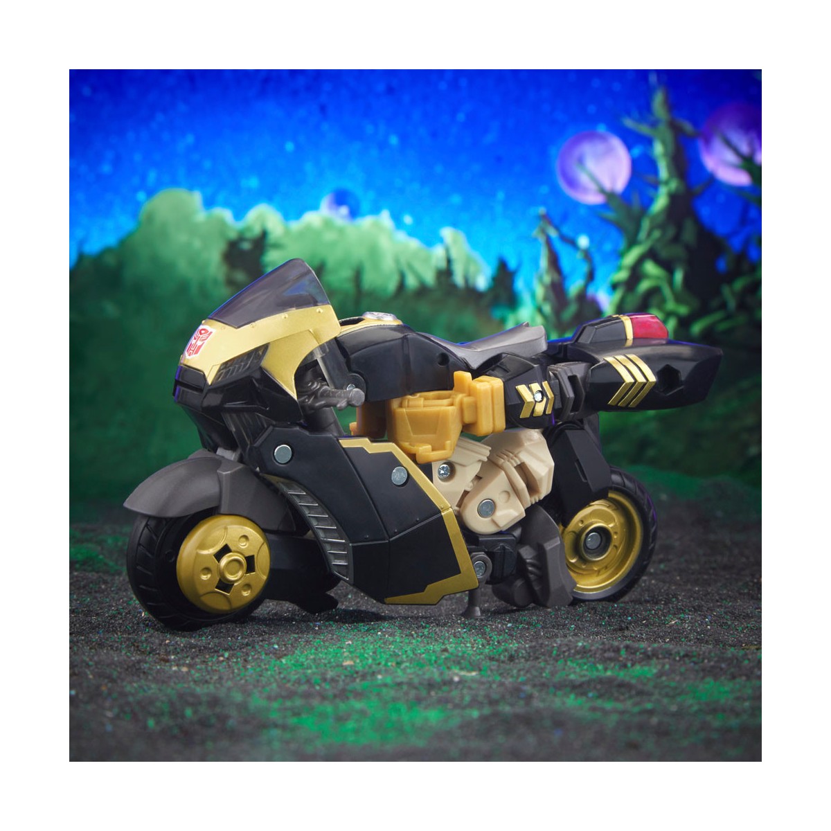 Hasbro - Transformers Generation Legacy - ANIMATED UNIVERSE PROWLL - Deluxe Class Autobot