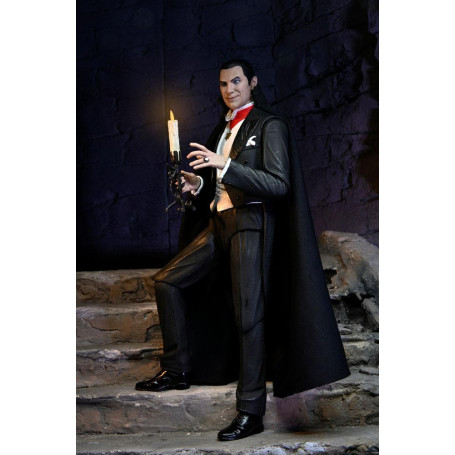 NECA - Ultimate Dracula Transylvania/Color Version - Universal Monsters