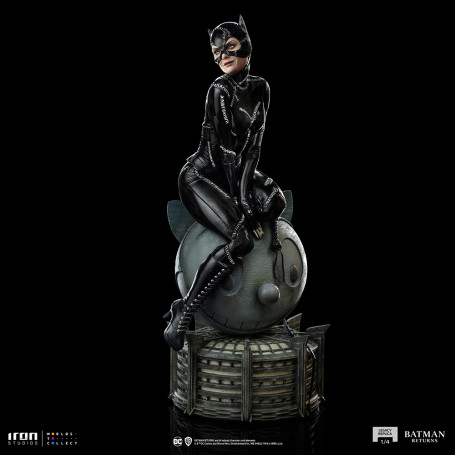 Iron Studios DC Comics - Legacy Replica 1/4 - Catwoman Batman Returns