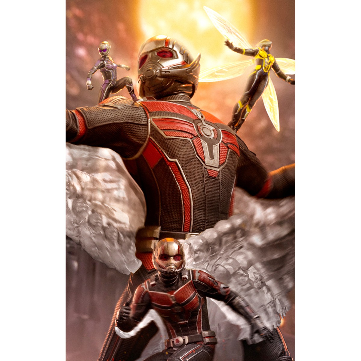 Iron Studios - Quantumania Ant-Man - Ant-Man & the Wasp Marvel Comics 1/10 Deluxe Art Scale